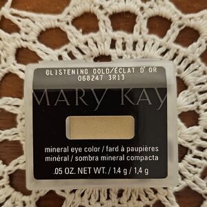 Mary Kay Glistening Gold Eye Shadow